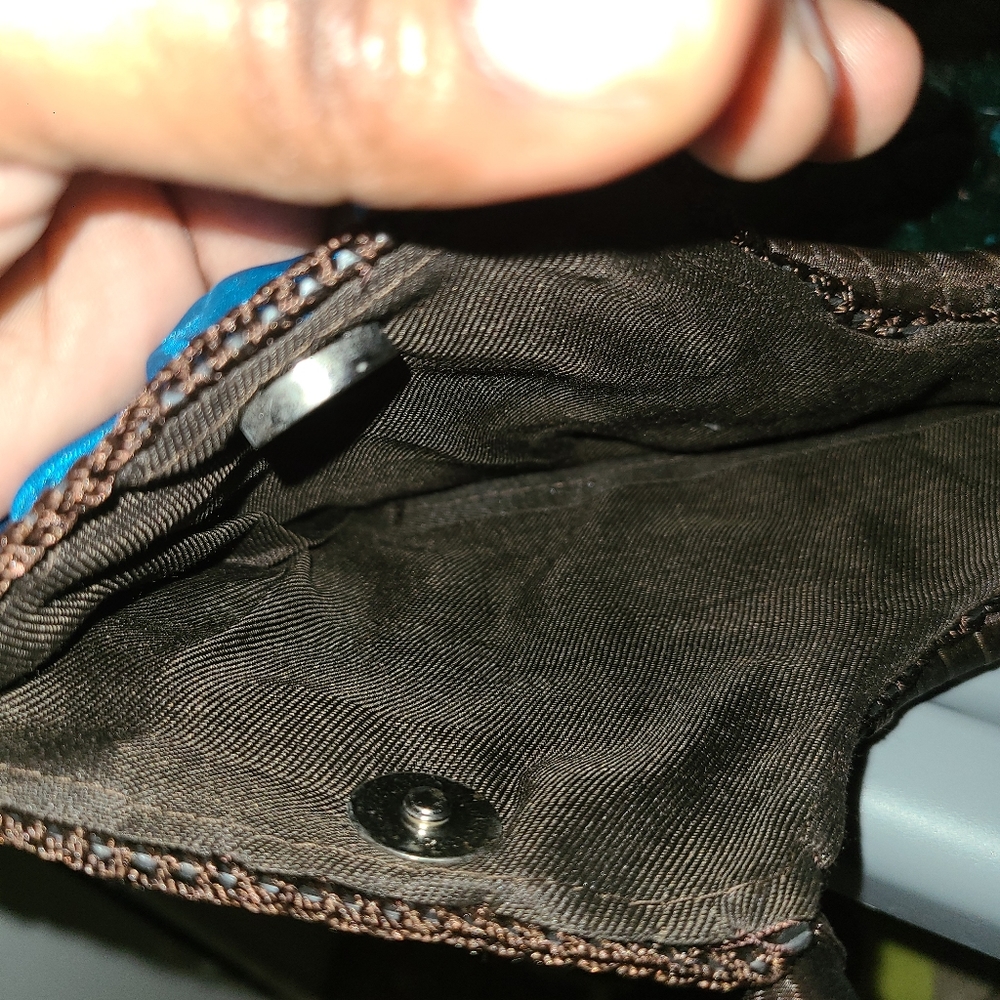 Handbag - Picture 8 of 10